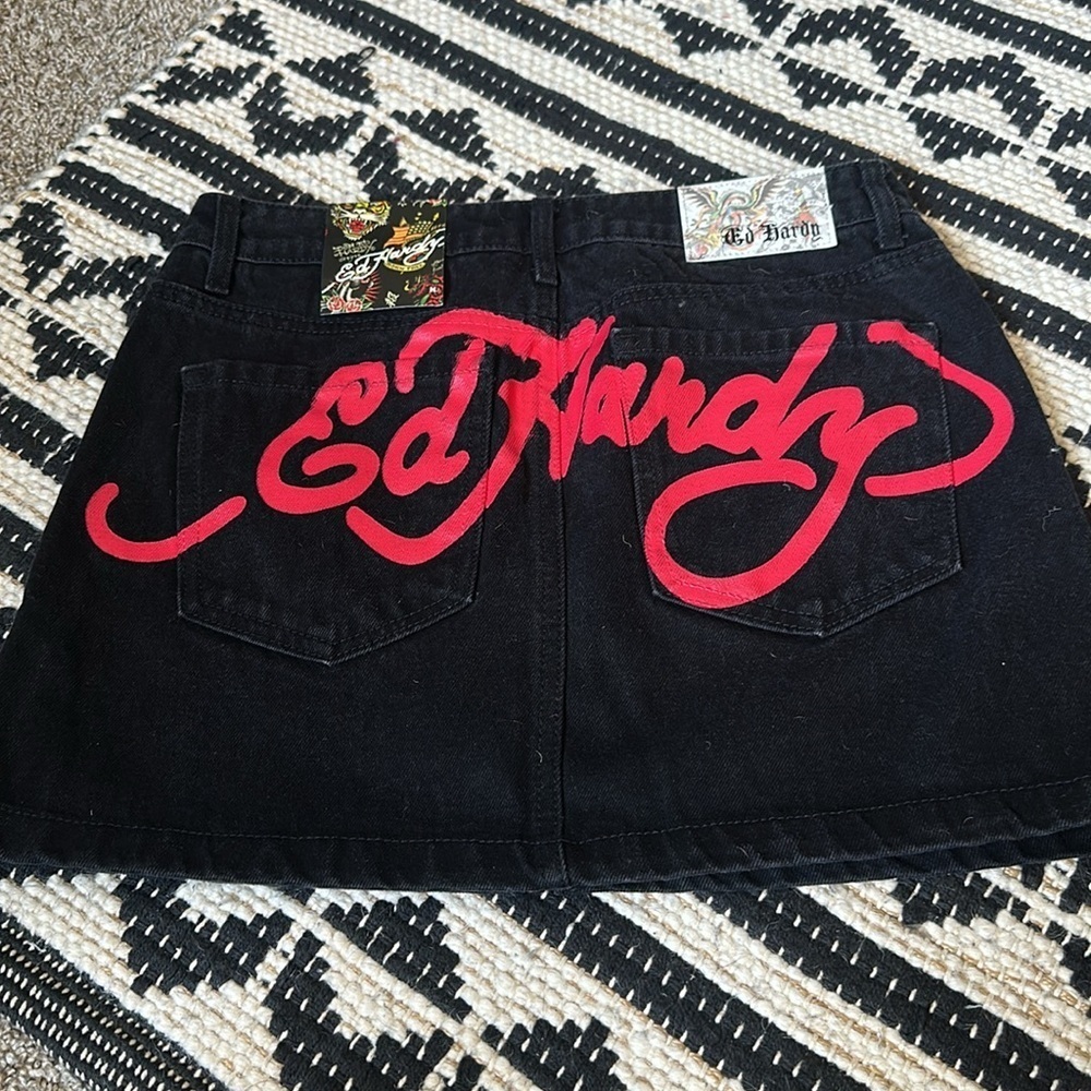 NWT Ed Hardy TIGERS ZIPPER FRONT MINI DENIM SKIRT - Picture 2 of 7